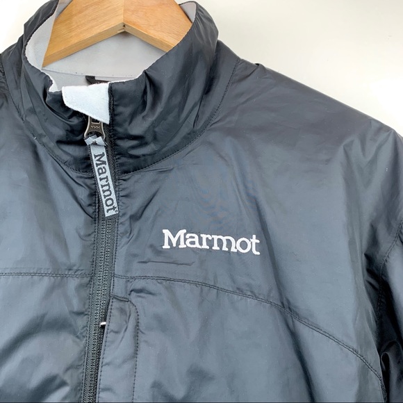 Marmot women’s jacket in black. Size large. - Picture 4 of 8